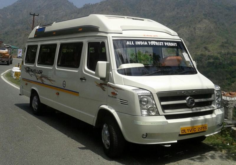 Best 12 Seater Tempo Traveller In Delhi - Tempo Traveller Blog