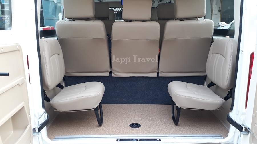 tempo traveller luggage space